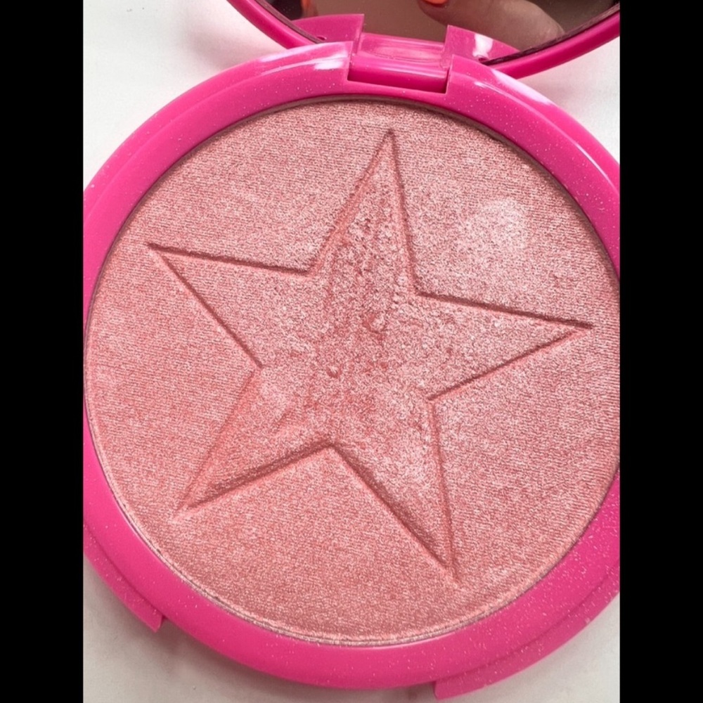 🩵🩵Jeffree Star Cosmetics Highlighter - Princess Cut🩵🩵